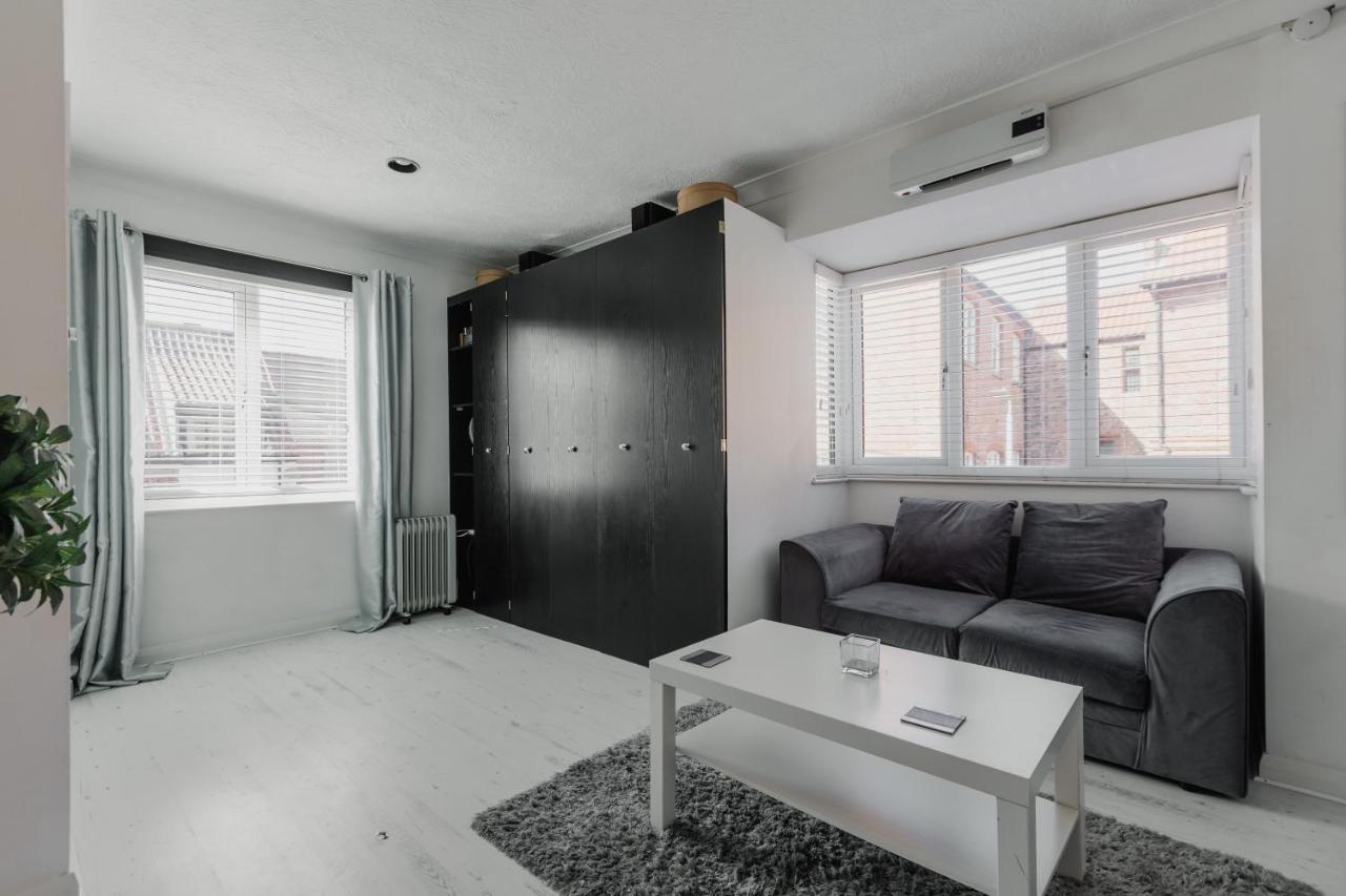 Hullidays - Trinity Studio Apt. Kingston upon Hull Exterior foto